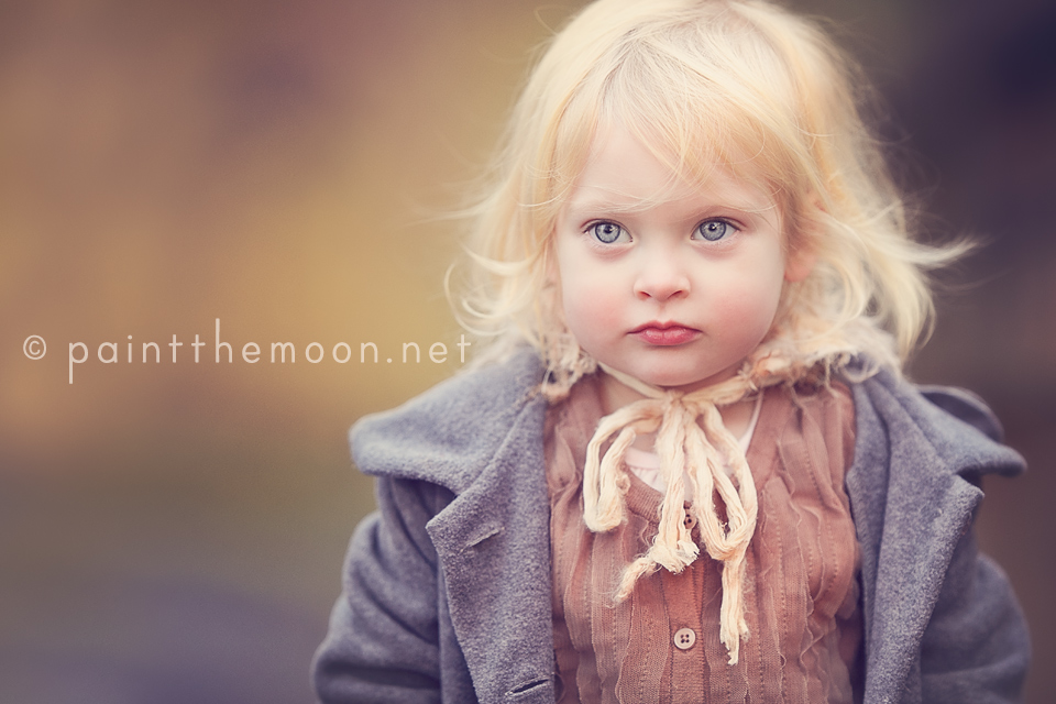 What to Wear for Kids and Family Photos | Clothing Where to Shop | Paint the Moon Photoshop Actions