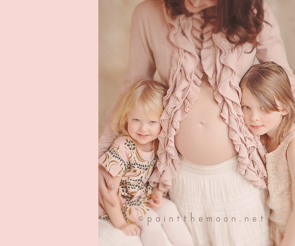 Maternity Sibling Photos | Paint the Moon Photoshop Actions